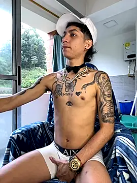 Snapshot of Hardcockboysxxx chatting on November 27, 2025, 5:37 pm Hardcockboysxxx online show from November 27, 2025, 5:37 pm