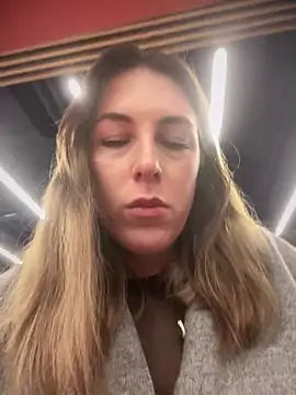 MommmyYummy online show from January 17, 2025, 10:44 am