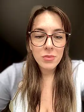 MommmyYummy online show from September 18, 2025, 9:44 am