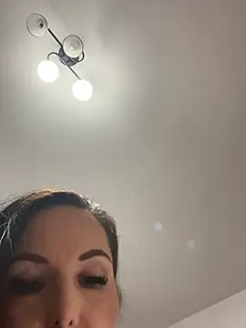 Snapshot of Carla_Angel chatting on February 4, 2026, 8:47 pm Carla Angel online show from February 4, 2026, 8:47 pm