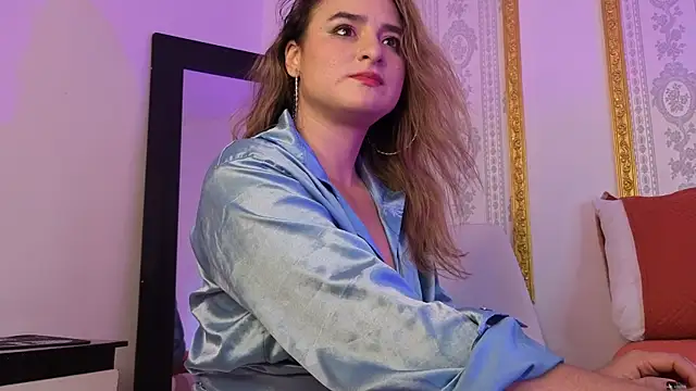 CandyQueenGold online show from November 10, 2025, 6:40 pm