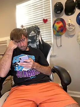 Snapshot of 4kUsh2Fashion0 chatting on November 17, 2025, 2:34 pm 4kUsh2Fashion0 online show from November 17, 2025, 2:34 pm