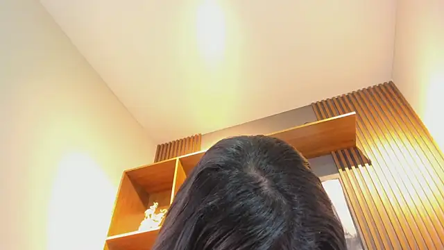 Alahia Rodriguez online show from January 14, 2026, 7:41 pm