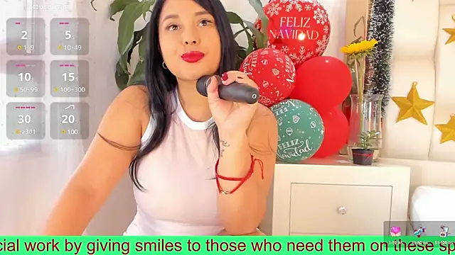 Snapshot of alana-then chatting on December 19, 2024, 8:13 pm alana-then online show from December 19, 2024, 8:13 pm