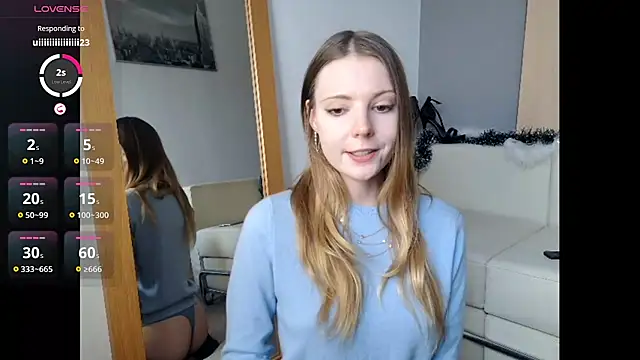 Snapshot of Frosty_Princess chatting on November 26, 2025, 12:28 pm Frosty Princess online show from November 26, 2025, 12:28 pm