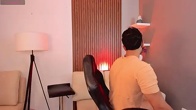 liam collins21 online show from February 25, 2025, 11:52 am