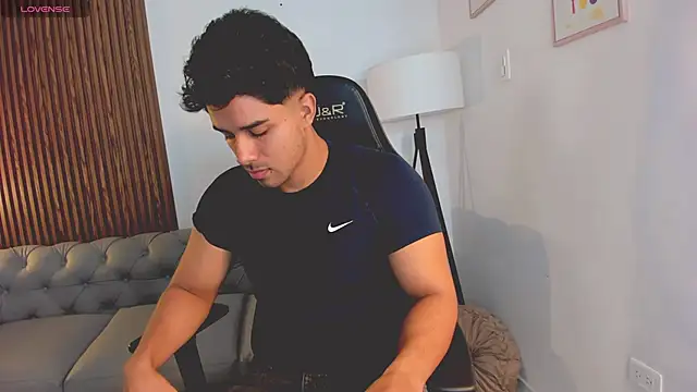 liam collins21 online show from October 29, 2025, 11:45 am