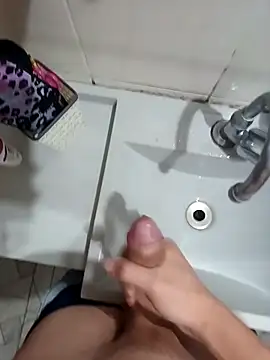 Snapshot of Brutao_ chatting on October 7, 2025, 10:56 am Brutao  online show from October 7, 2025, 10:56 am