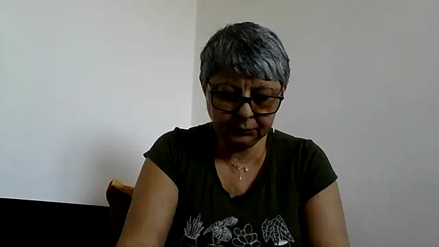 roseblak42 online show from March 13, 2026, 11:28 am