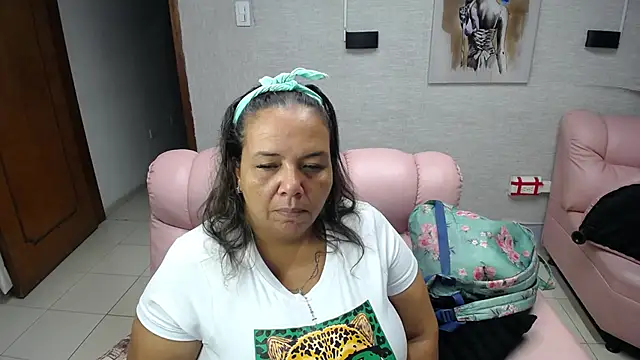 Penelope Nipples  online show from November 10, 2025, 12:04 pm