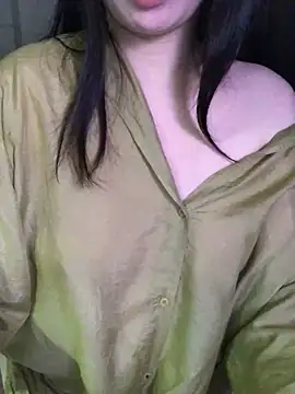 Ruby bear online show from December 12, 2024, 2:11 pm