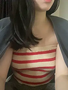 Ruby bear online show from December 19, 2024, 2:34 am