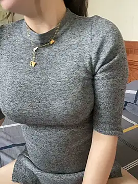 Ruby bear online show from February 12, 2025, 4:12 am