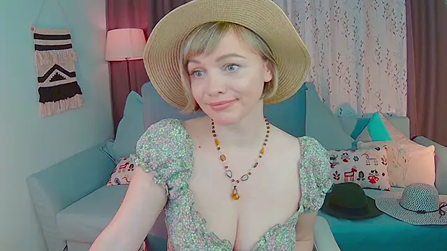 Snapshot of NandiSmile chatting on February 19, 2025, 5:49 pm NandiSmile online show from February 19, 2025, 5:49 pm