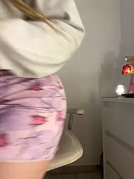 Snapshot of natashasweet chatting on March 20, 2025, 2:53 pm natashasweet online show from March 20, 2025, 2:53 pm