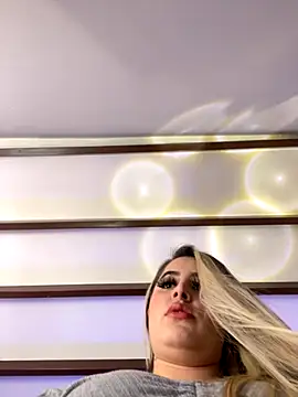 Snapshot of natashasweet chatting on October 18, 2025, 2:47 am natashasweet online show from October 18, 2025, 2:47 am