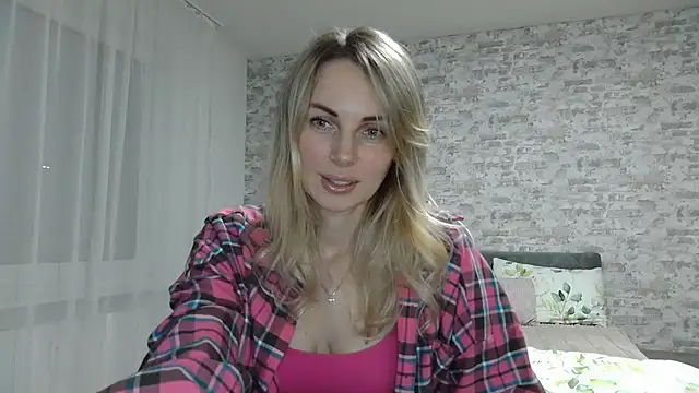 Snapshot of AlissonBia chatting on April 20, 2026, 9:27 pm AlissonBia online show from April 20, 2026, 9:27 pm