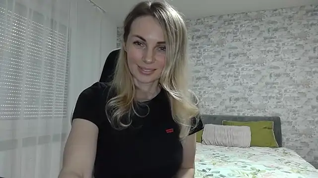Snapshot of AlissonBia chatting on April 26, 2026, 6:05 pm AlissonBia online show from April 26, 2026, 6:05 pm