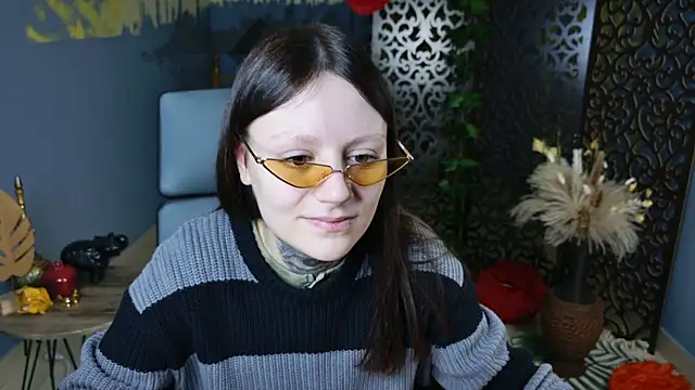 VeliraBraitberg online show from December 27, 2024, 8:13 am