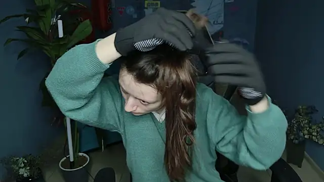 VeliraBraitberg online show from March 8, 2025, 5:07 am