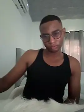 Arwens bell08 online show from February 15, 2025, 9:37 pm