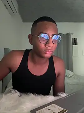 Arwens bell08 online show from February 16, 2025, 4:09 am