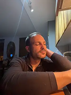 Adventurehotman online show from November 13, 2025, 12:42 am