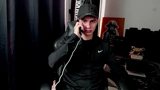 Stiven CL online show from February 21, 2026, 2:40 pm