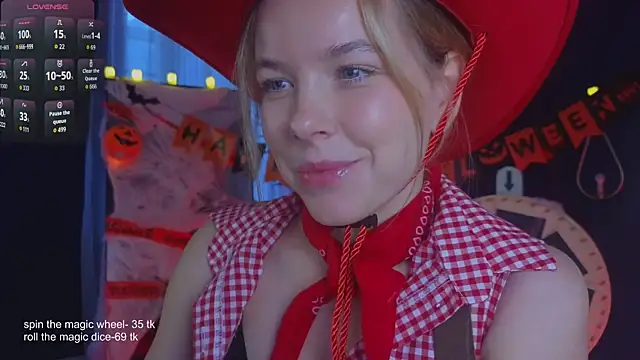 Snapshot of milly_shy chatting on October 31, 2025, 7:09 am milly shy online show from October 31, 2025, 7:09 am