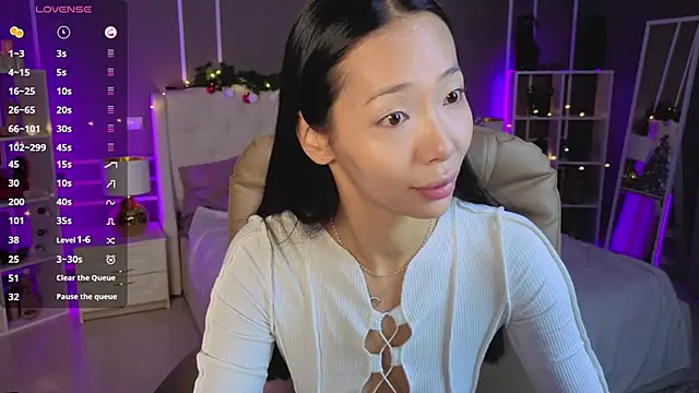  MIURA  online show from December 23, 2025, 1:14 am