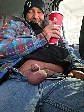 Hotbodyscottie online show from February 25, 2026, 11:53 am