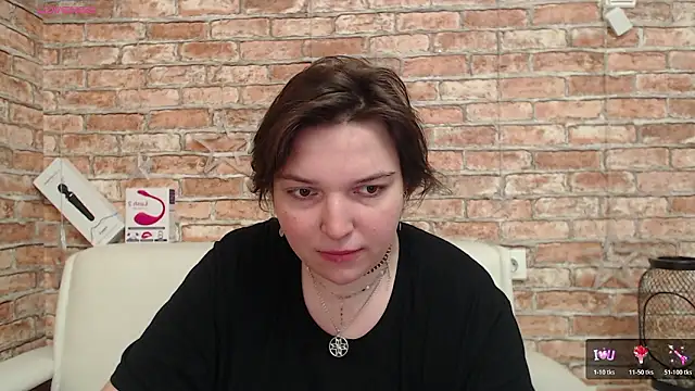 Snapshot of Amelia_Kiss_ chatting on February 5, 2026, 12:59 am Amelia Kiss online show from February 5, 2026, 12:59 am