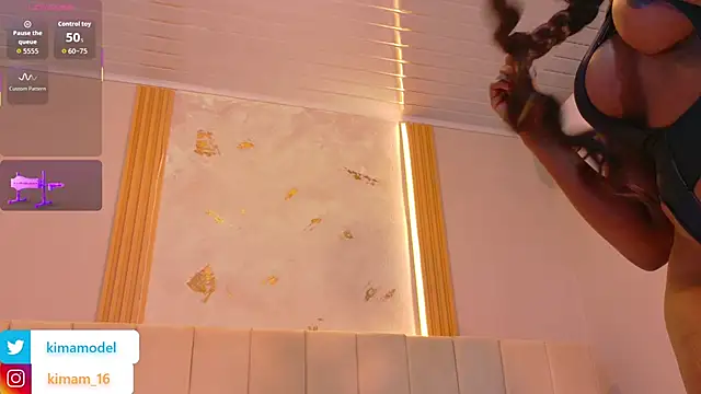 Snapshot of Kima1_ chatting on November 10, 2025, 8:08 pm Kima1 online show from November 10, 2025, 8:08 pm