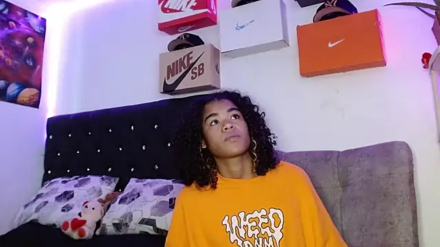 king  Black online show from February 8, 2025, 7:27 pm