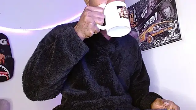 Snapshot of king__Black chatting on January 10, 2026, 11:12 am king Black online show from January 10, 2026, 11:12 am