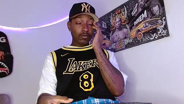 Snapshot of king__Black chatting on January 15, 2026, 3:27 pm king Black online show from January 15, 2026, 3:27 pm