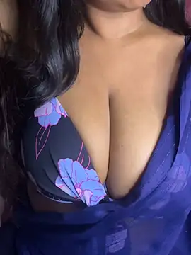 Snapshot of Playful__Princess chatting on September 21, 2025, 1:35 pm Playful Princess online show from September 21, 2025, 1:35 pm