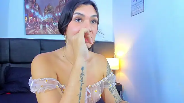 Camila Coxx online show from January 17, 2025, 11:59 am