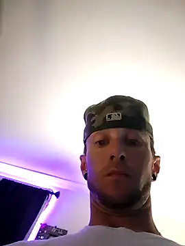 Twin2222 online show from March 7, 2025, 1:20 am