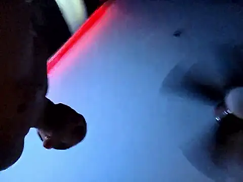 Twin2222 online show from September 25, 2025, 11:08 pm