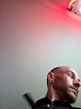 Twin2222 online show from November 15, 2025, 10:37 pm