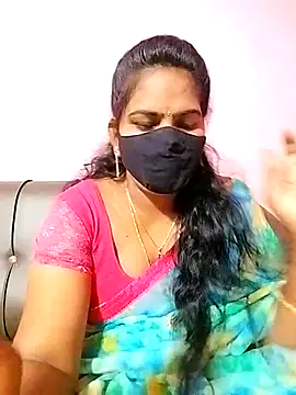 melina214 online show from February 8, 2025, 5:08 pm