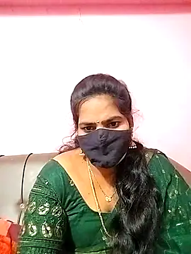 melina214 online show from October 7, 2025, 4:37 pm