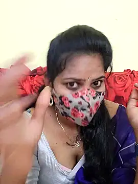 melina214 online show from April 15, 2026, 5:58 am