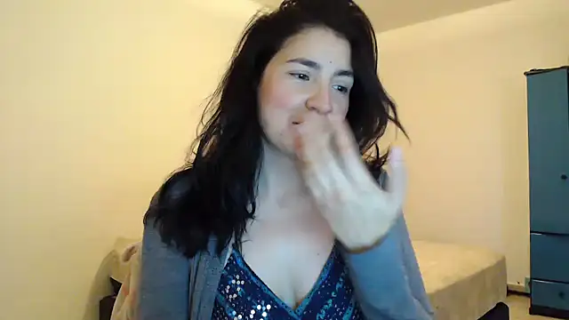 Snapshot of samantha_s69 chatting on December 13, 2024, 10:19 am samantha s69 online show from December 13, 2024, 10:19 am