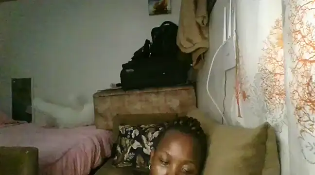 Sonnia  online show from December 17, 2024, 7:48 pm