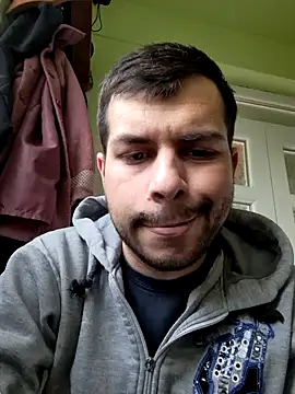 hornny1995 online show from January 15, 2025, 1:09 pm