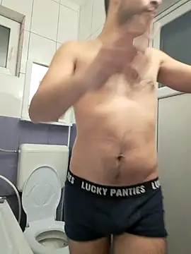 hornny1995 online show from January 31, 2026, 8:29 pm