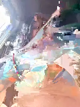 Snapshot of Juli_Walker chatting on March 6, 2026, 2:57 pm Juli Walker online show from March 6, 2026, 2:57 pm