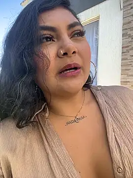 Snapshot of Juli_Walker chatting on March 16, 2026, 2:10 pm Juli Walker online show from March 16, 2026, 2:10 pm